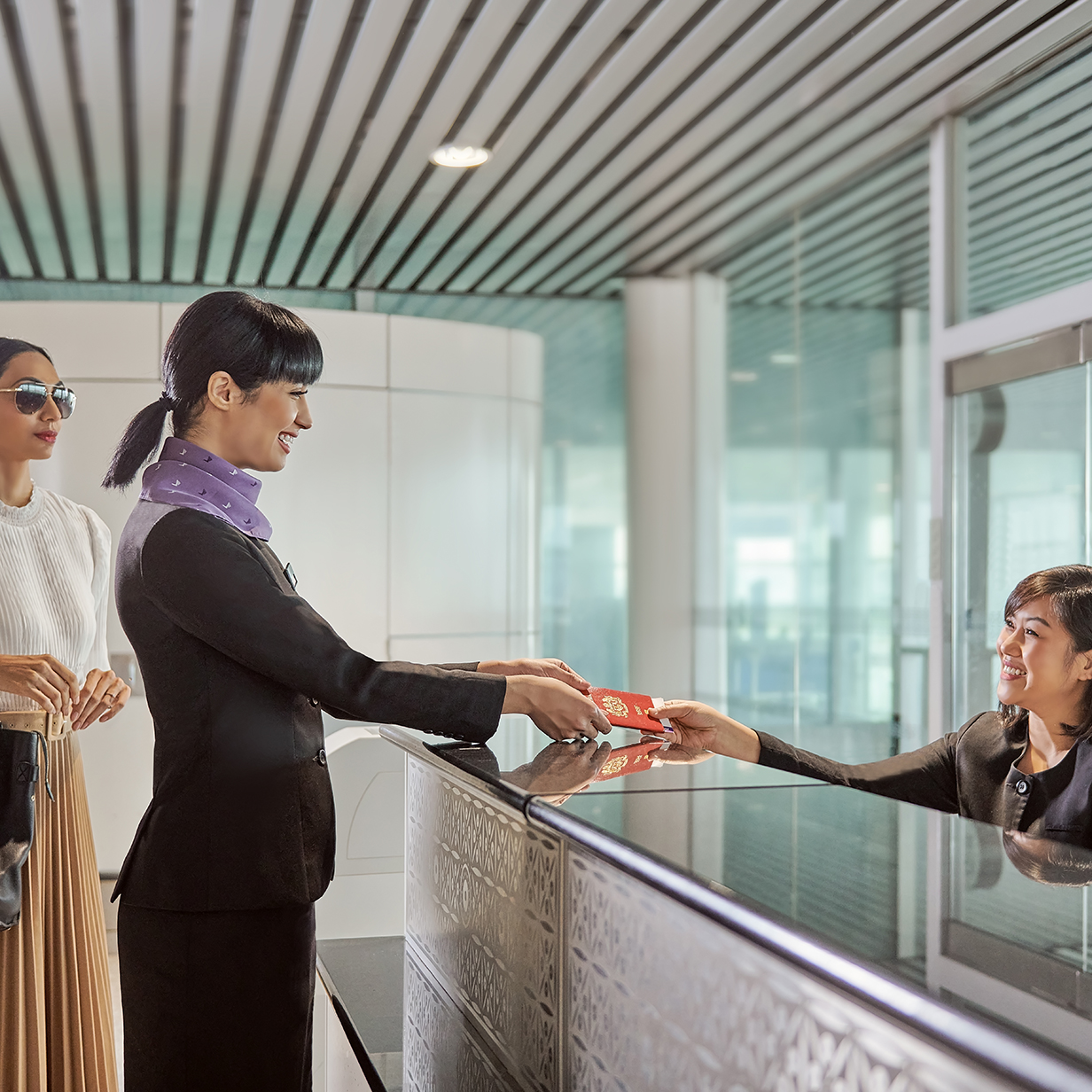 ALLWAYS Meet and Assist Services Dallas Fort Worth International Airport, , large